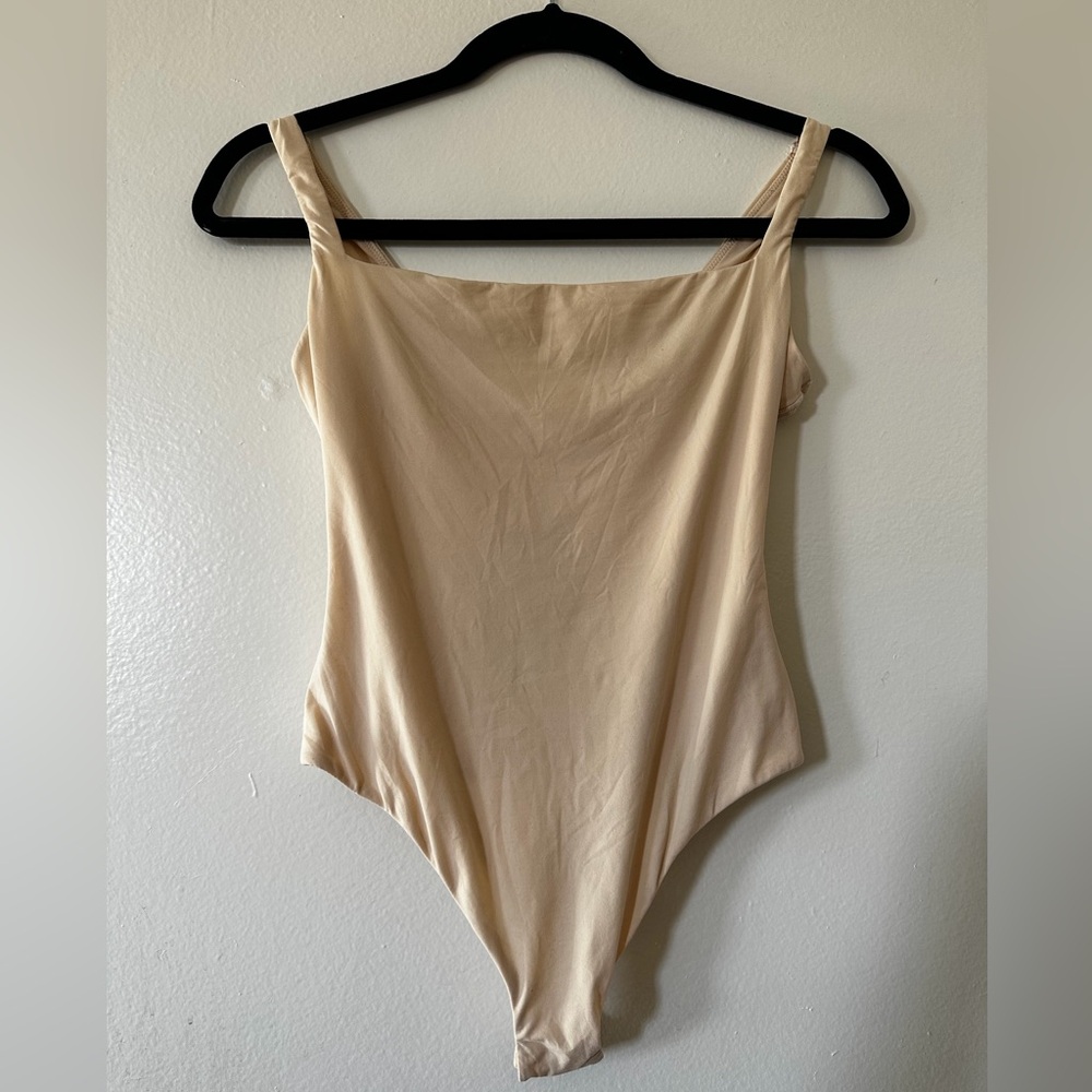 SKIMS Fits Everybody Square Neck Bodysuit